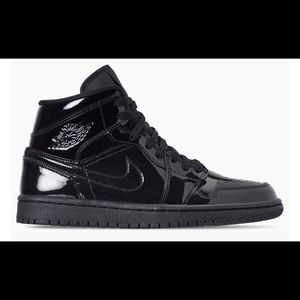 Air Jordan 1 TRIPLE BLACK